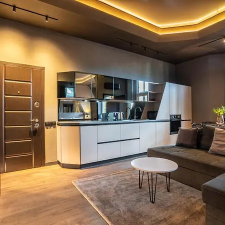 Luxury Apartments Across Arena Complex Kyiv Exterior photo